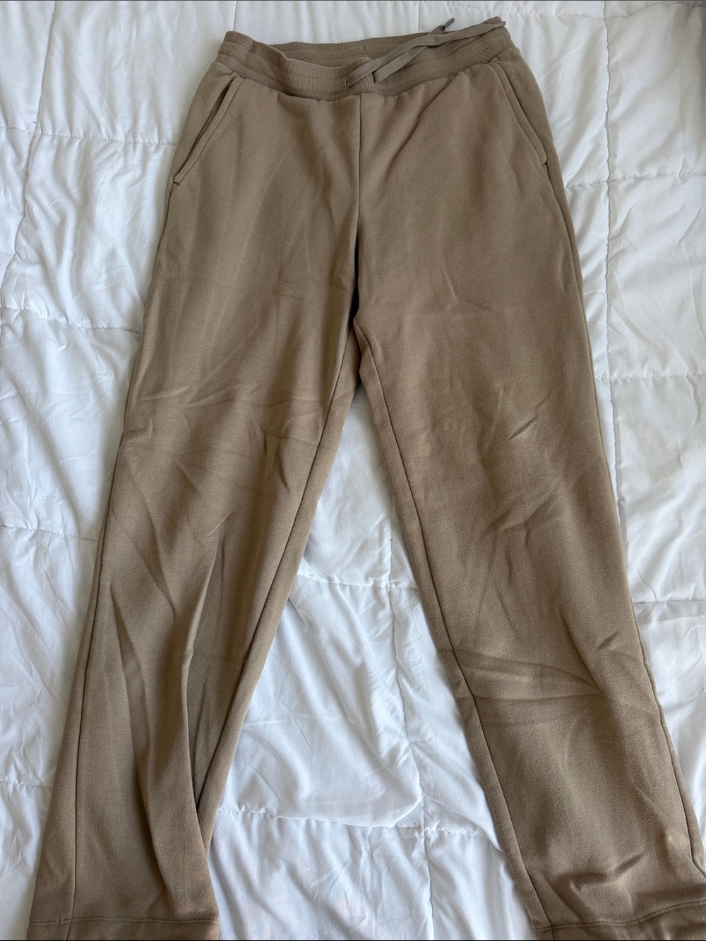 all in motion Men's Drawstring Joggers in Taupe